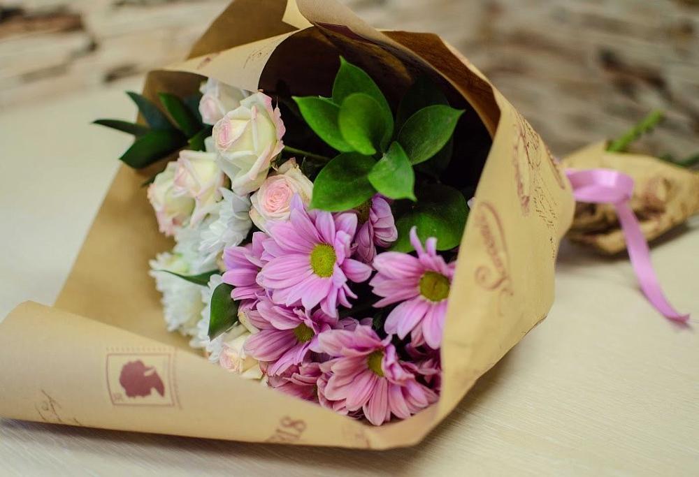 Букет цветов из: Розы и Хризантемы в Тухчаре