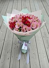 Букет цветов из:  Альстромерии в Тухчаре