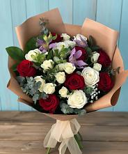 Букет цветов из:  Розы и Альстромерии в Тухчаре
