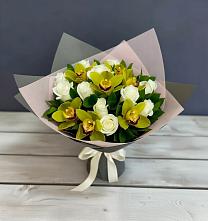 Букет цветов из:  Орхидеи и Розы #REPLACE_PRED# Тухчаре