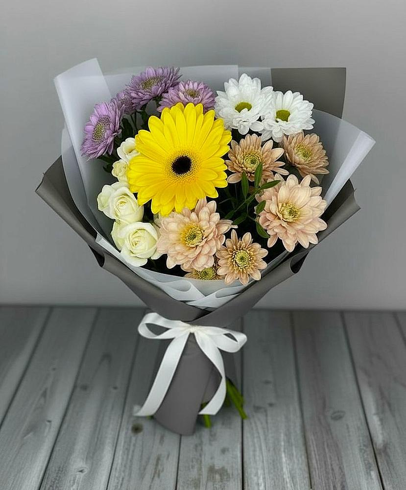 Букет цветов из: Розы, Герберы и Хризантемы в Тухчаре