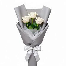 Букет 3 белые розы в Тухчаре