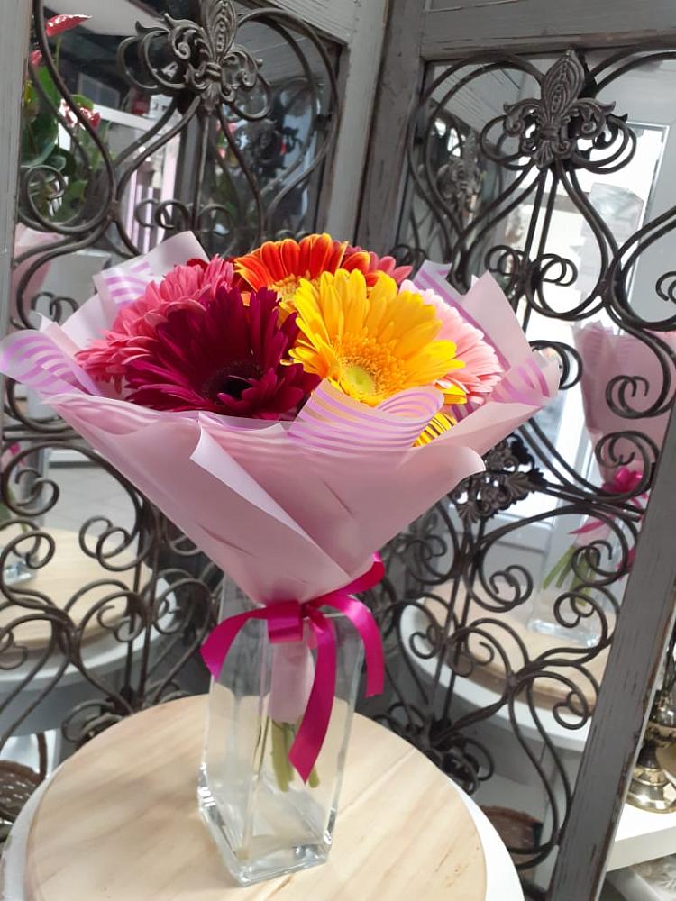 Букет цветов из: Герберы в Тухчаре