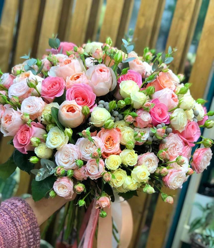 Букет цветов из: Розы в Тухчаре