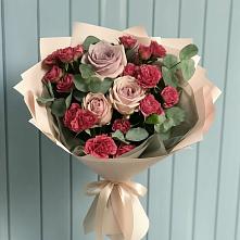 Букет цветов из:  Гвоздики и Розы в Тухчаре