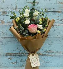 Букет цветов из:  Розы и Лизиантусы #REPLACE_PRED# Тухчаре