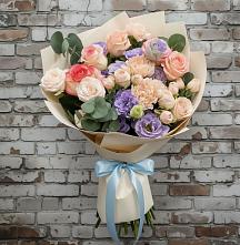 Букет цветов из:  Розы, Лизиантусы и Гвоздики #REPLACE_PRED# Тухчаре