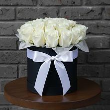 Цветочная композиция из Розы в шляпной коробке #REPLACE_PRED# Тухчаре