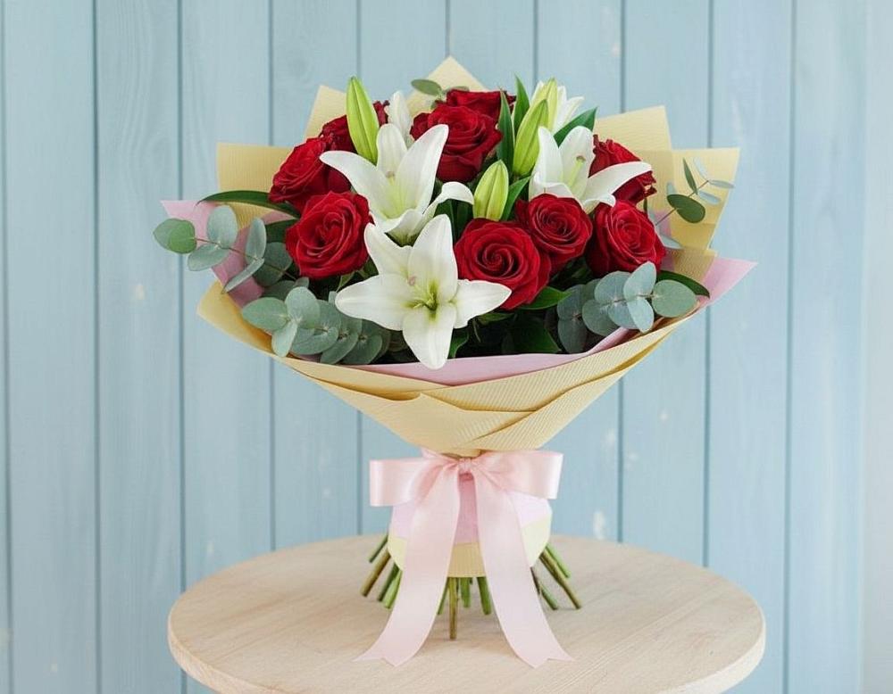 Букет цветов из: Лилии и Розы в Тухчаре